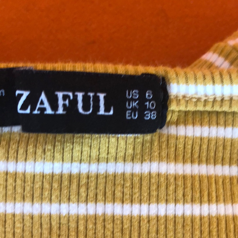 Top - Picture 7 of 8